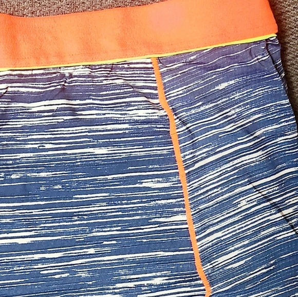 Youmita Sport Shorts - Picture 2 of 5